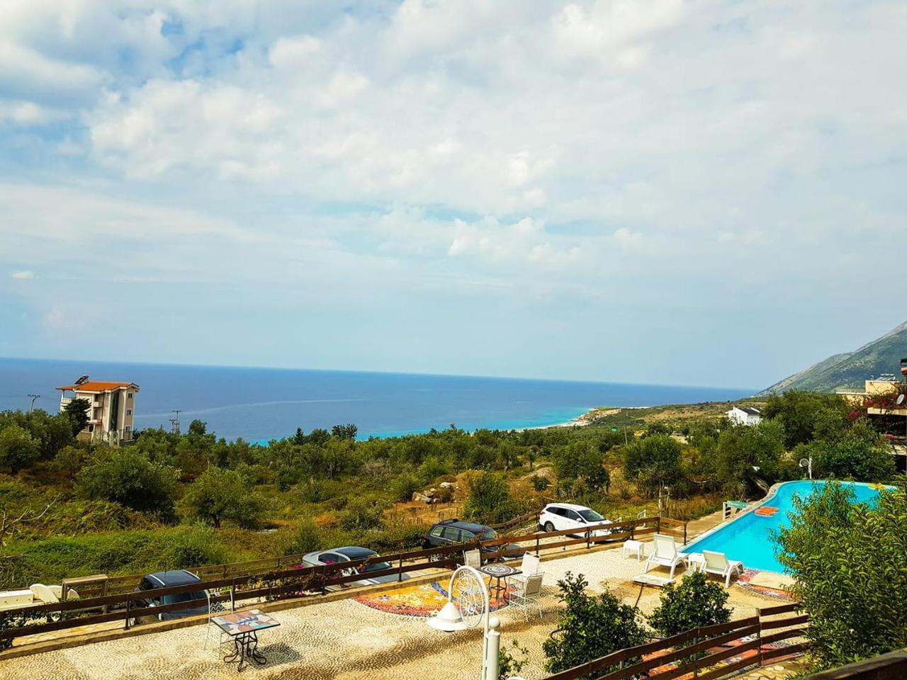 Olives 3* Dhërmi